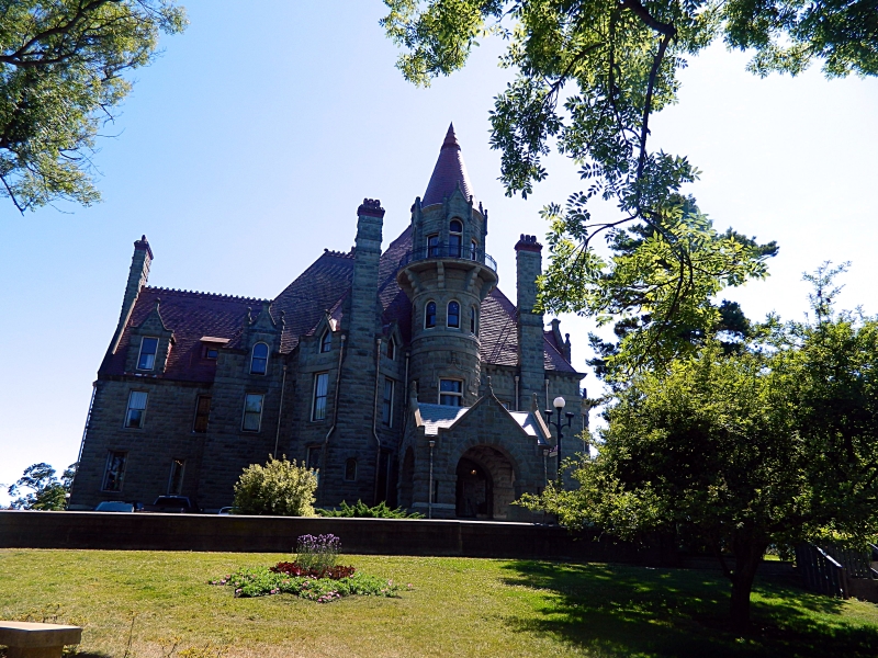 Optimized-Craigdarroch Castle2