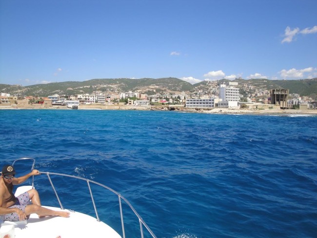 Passeio pela costa norte no entorno da cidade de Batroun