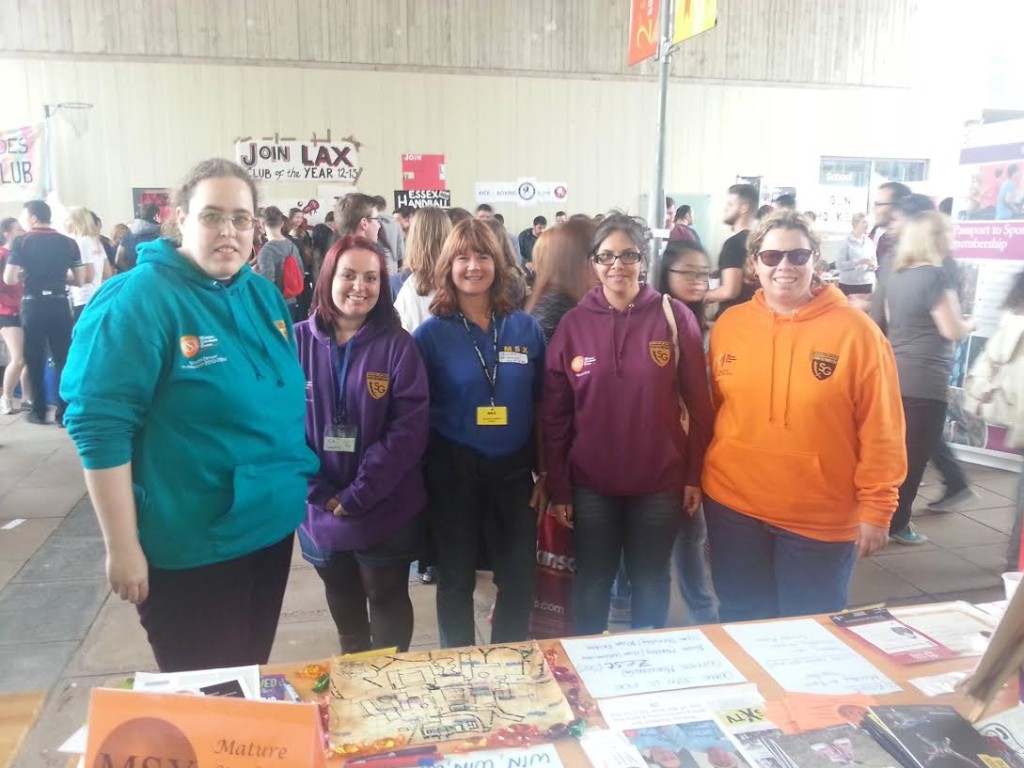 Estande da Mature Students Society na Freshers’ Fair 2013