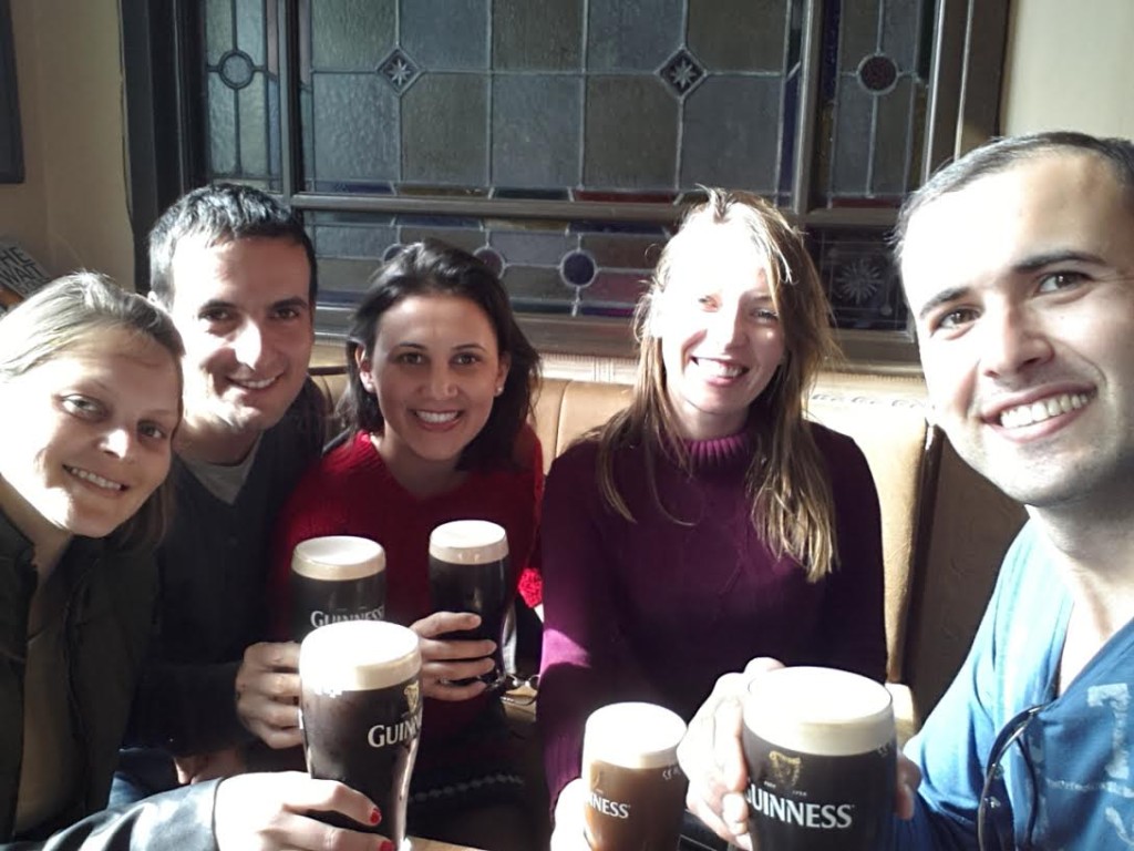 "Pint" com amigos
