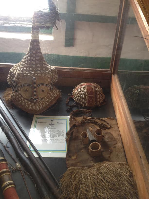 Máscara de camuflagem. Items capturados durante a operação no Congo, em 1962.