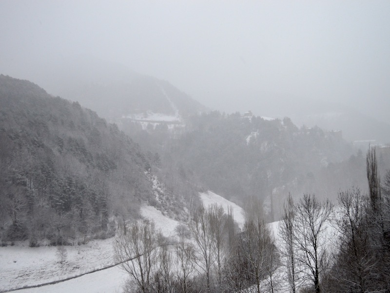 Estrada nos Pirineus, onde passei um dos maiores sustos da minha vida