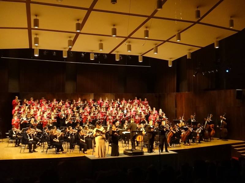 A orquestra da universidade é maravilhosa e faz apresentações gratuitas todo mês!