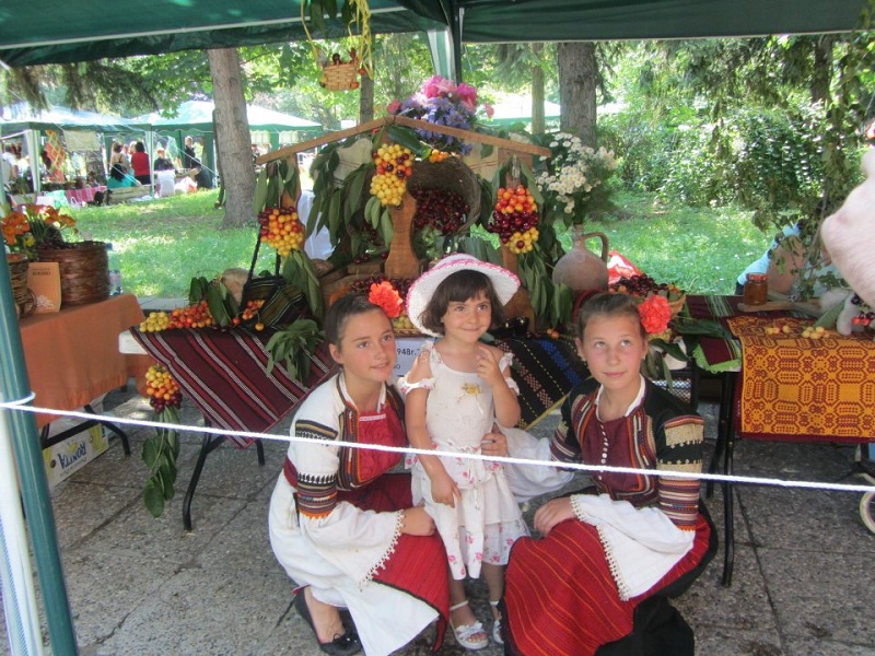 roupas tradicionais bulgaria