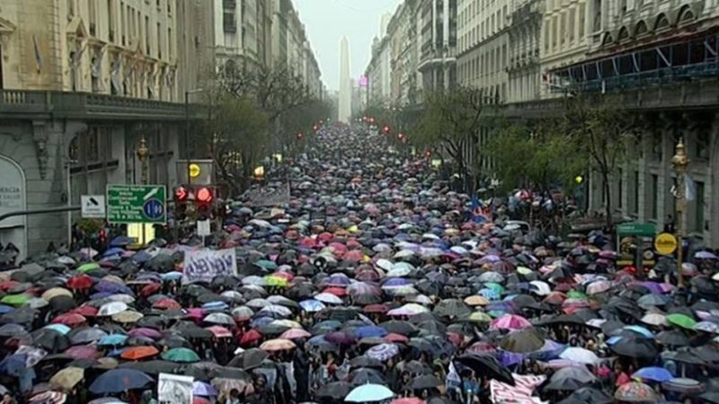 facebook/#niunamenos