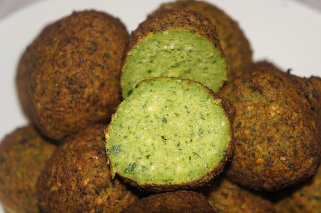 Falafel egípcio - feito de fava