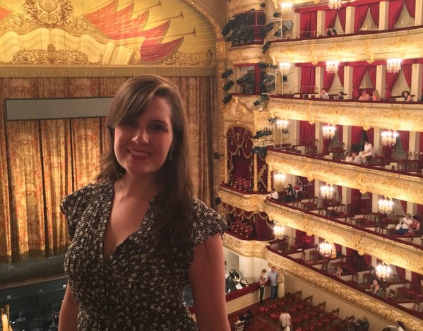 Eu em uma apresentação no Bolshoi: a agenda do teatro é agitadíssima