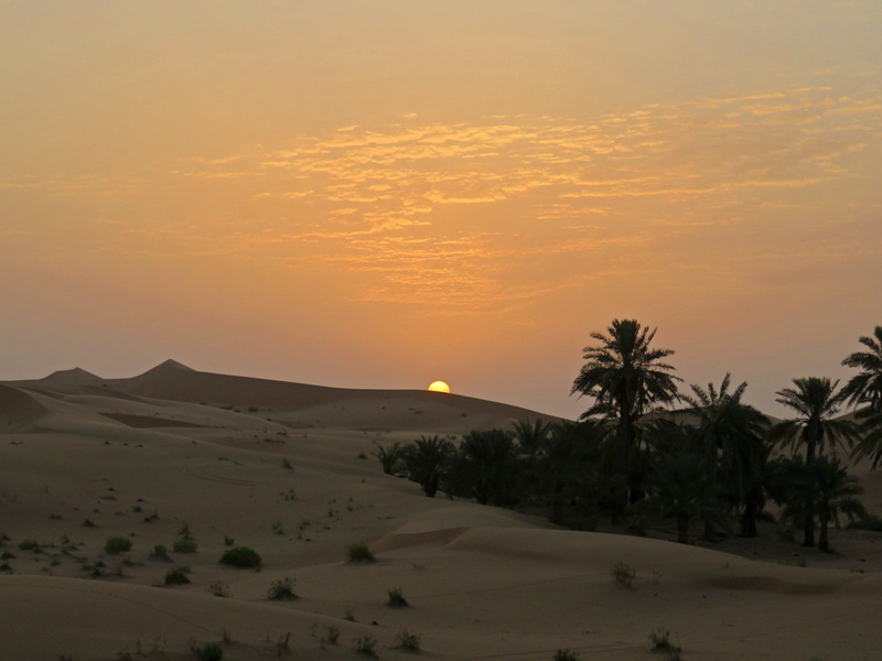 nascer do sol no deserto emirados árabes