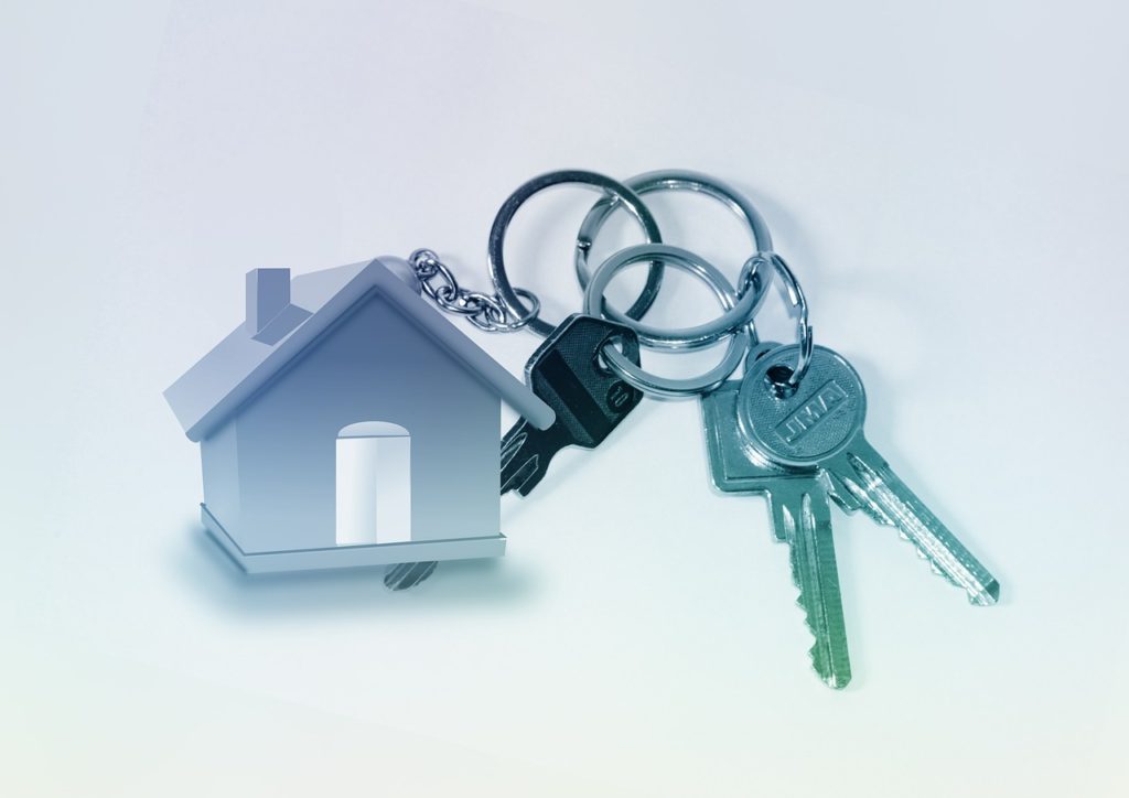 Passo a passo de como alugar um apartamento em Paris