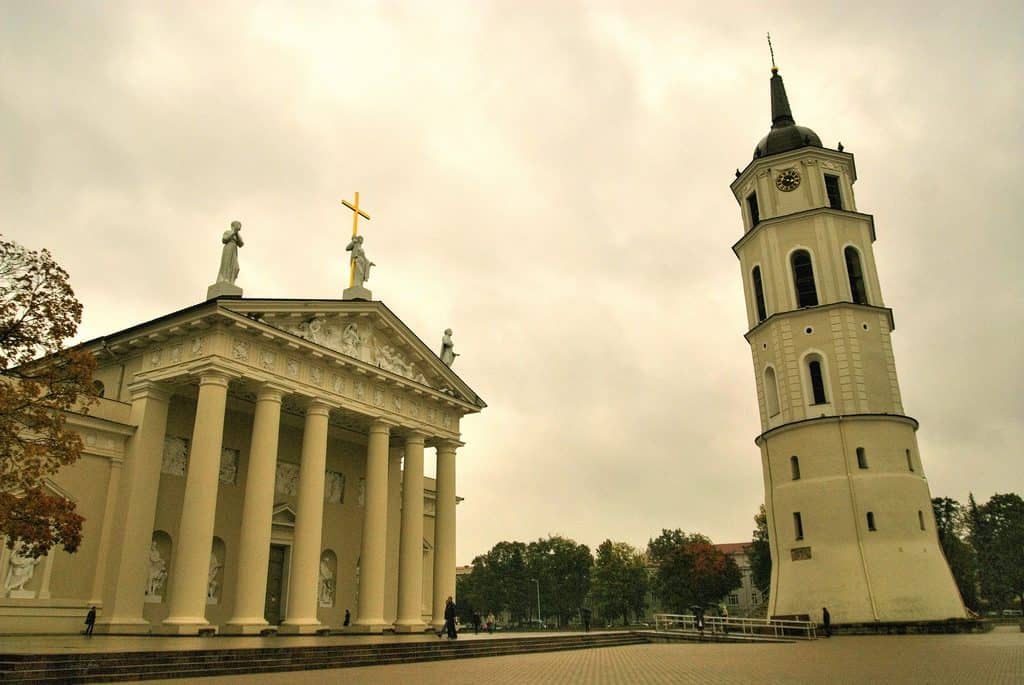 Como ter permissão de residência lituana?