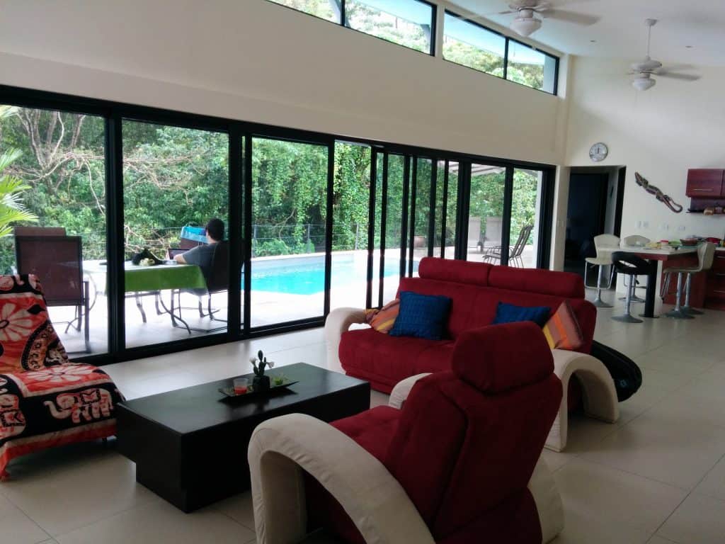 De casa em casa pelo mundo